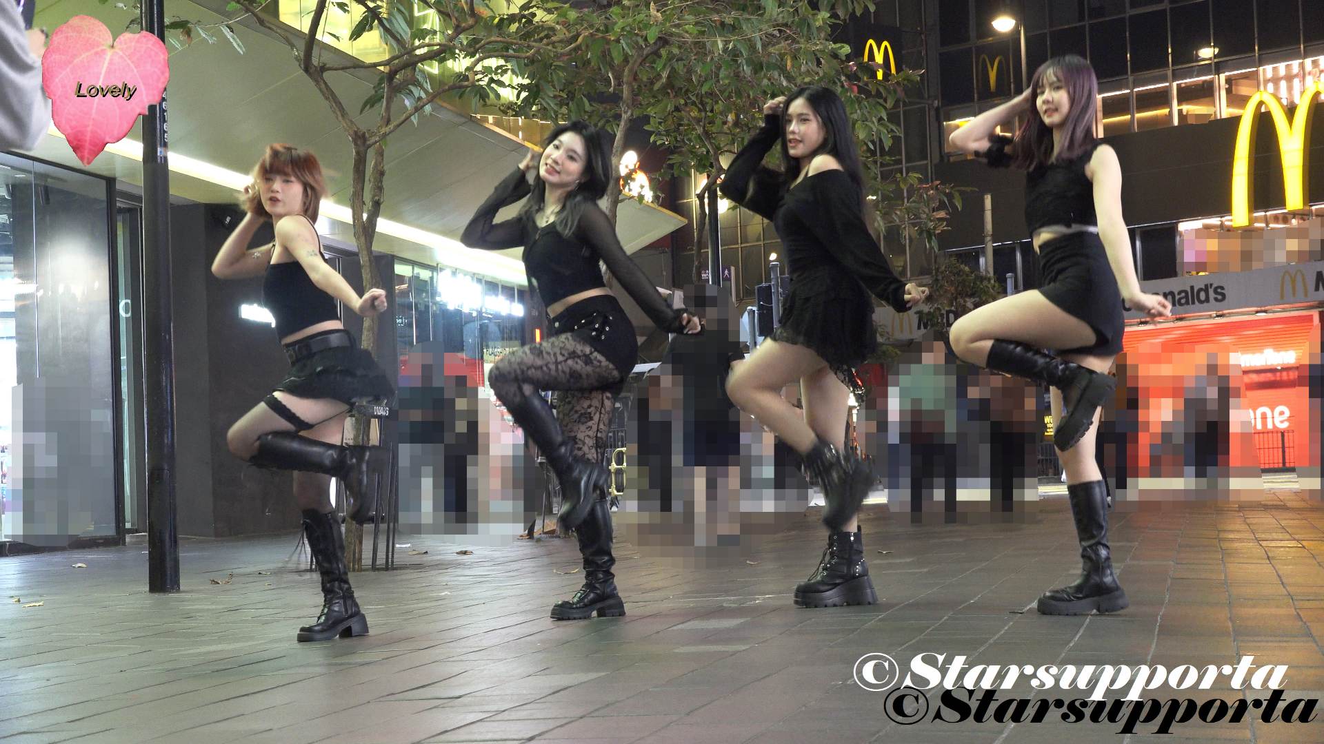 20260127 KPOP dance @ 香港銅鑼灣H&M對出